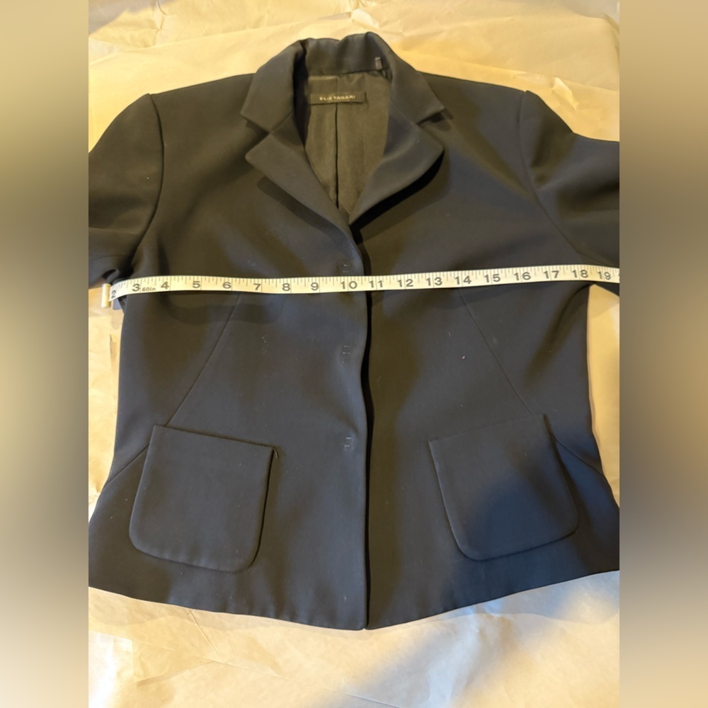 Elie Tahari Black Structured Blazer – Classic Tailored Fit - XS - Picture 8 of 13